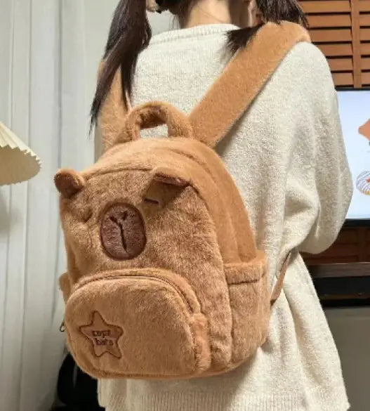 Mochila Pequeña de Peluche de Capibara